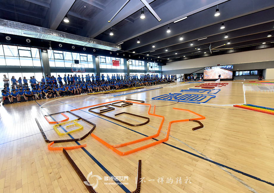 經(jīng)九不息-青島龍湖2018年中拓展多米諾團(tuán)隊大挑戰(zhàn)