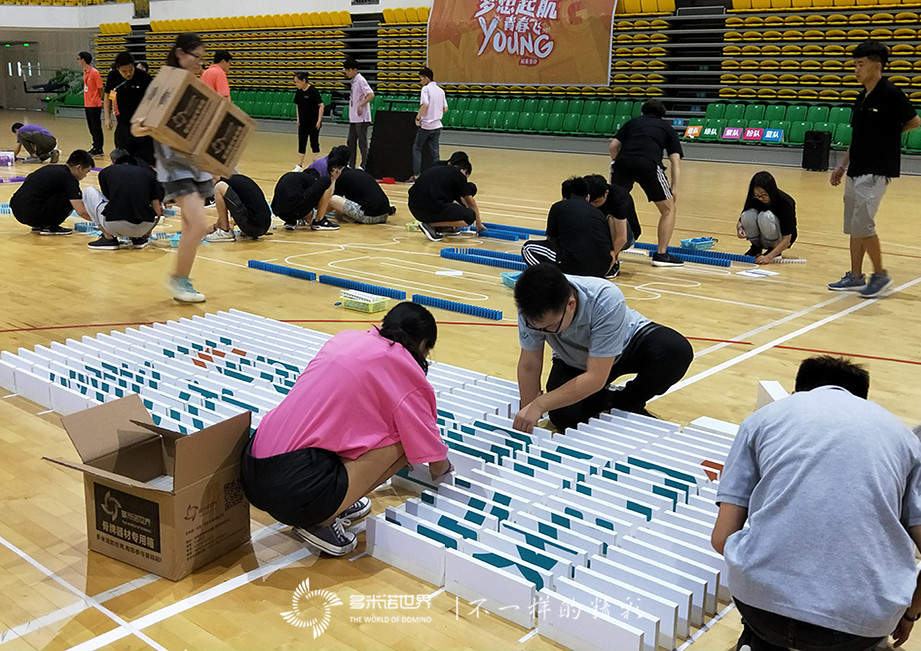 夢想啟航，青春飛young—新東方在線校園大使多米諾團隊大挑戰(zhàn)