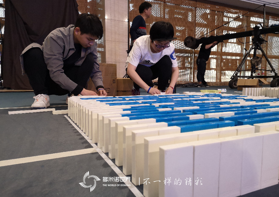 廣聯(lián)達與多米諾的不解情緣