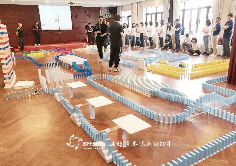 以多米諾骨牌的方式詮釋新藥開發(fā)之旅